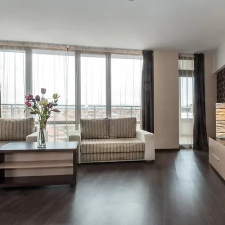 酒店 Marieta Palace 4*