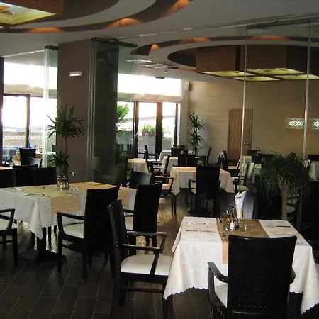 酒店 Marieta Palace 4*