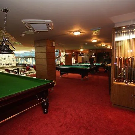 酒店 Marieta Palace 内塞伯尔