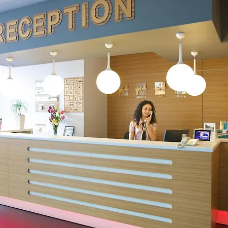 酒店 Marieta Palace 4*