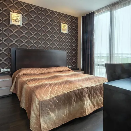 Marieta Palace 内塞伯尔